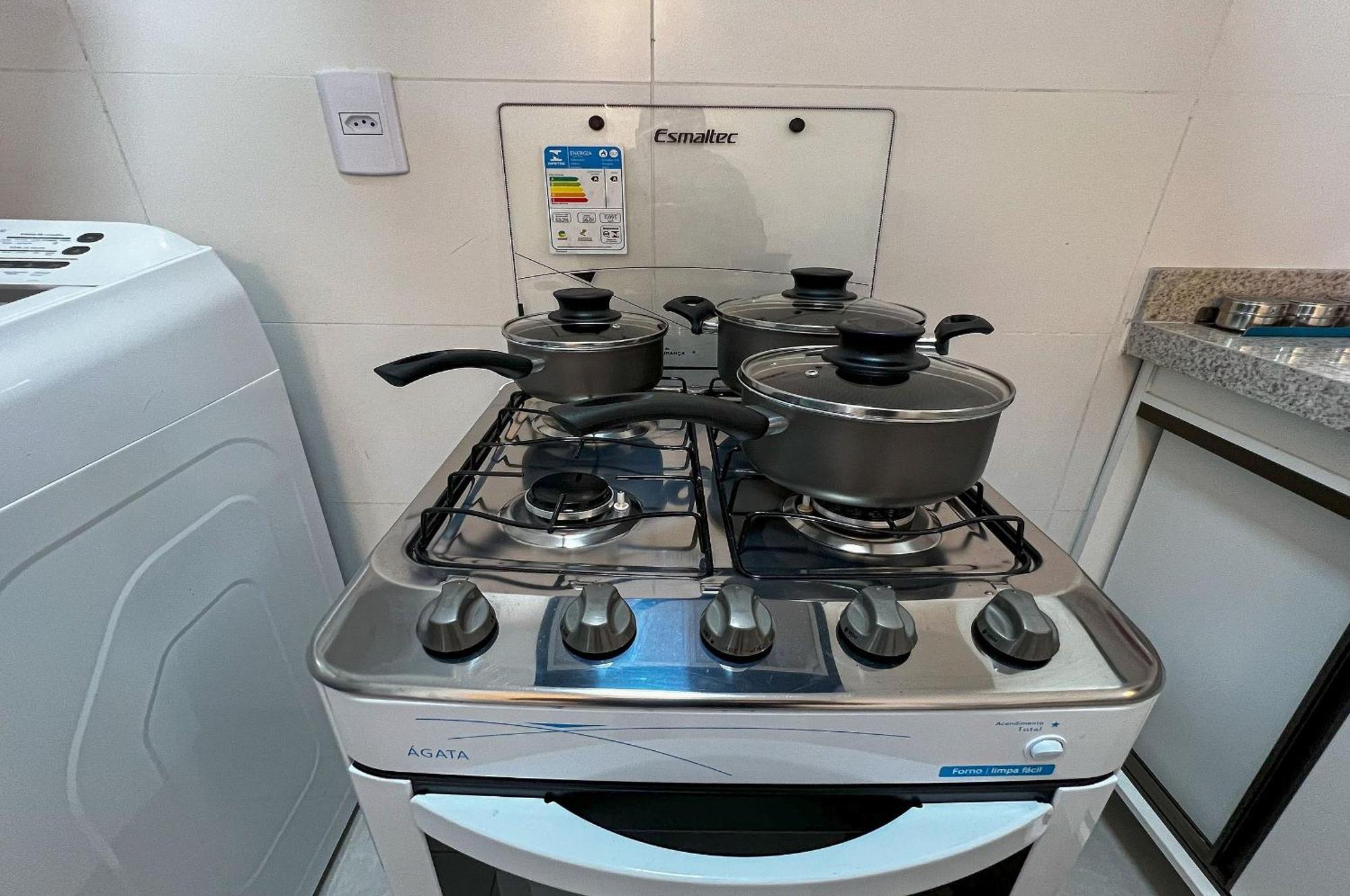 Apartamento Apto Lirios Do Mar 300m Bessa Novinho Wi-fi *